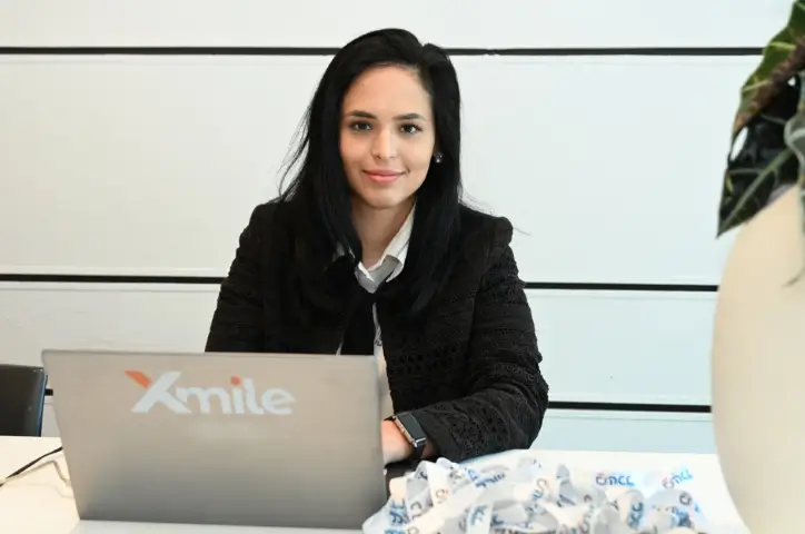 דיילת רישום